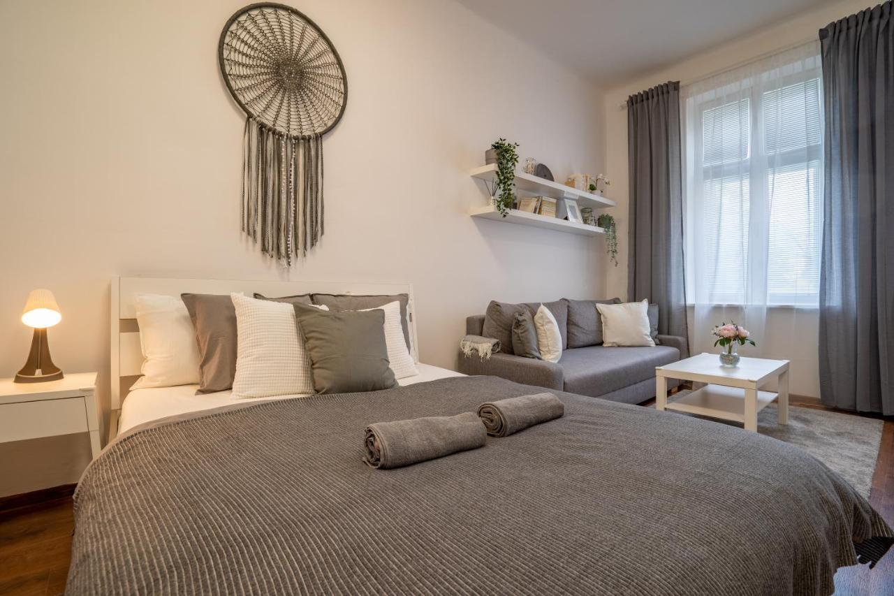 Family Apartment Ostrava Exterior foto